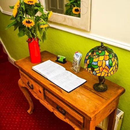 Acara House فندق مبيت وإفطار 3*