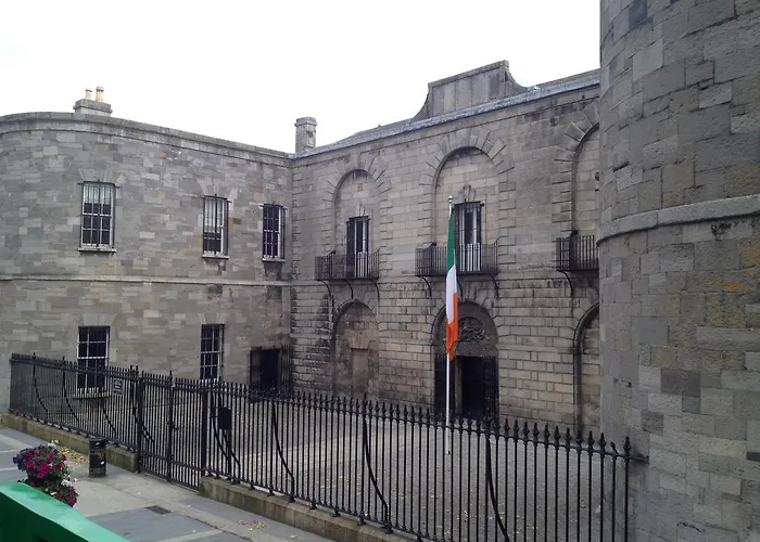 Bed & Breakfast Acara House B&B 3*