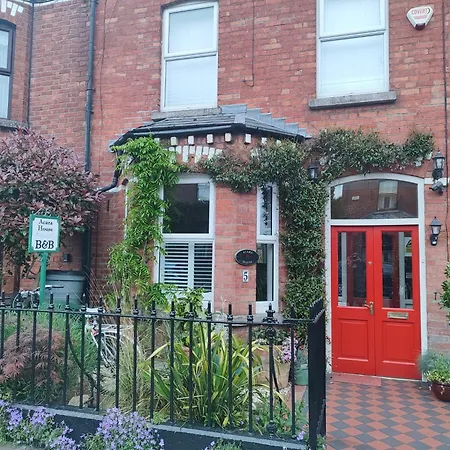 Acara House Bed and breakfast