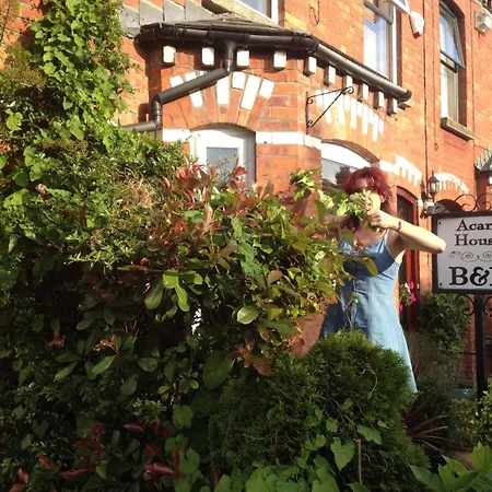 Bed & Breakfast Acara House 3*