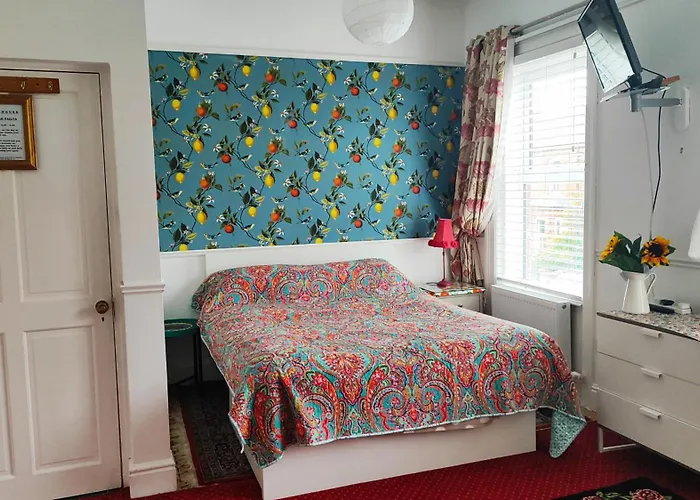 Bed & Breakfast Acara House