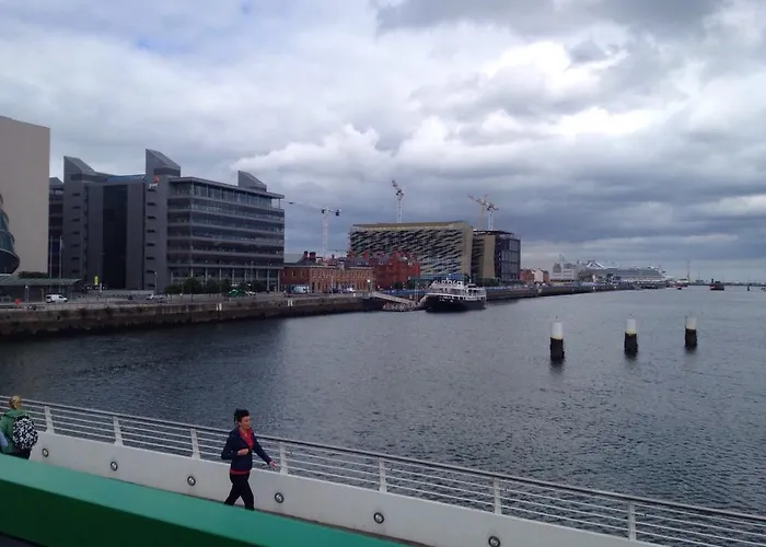 Bed & Breakfast Acara House 3*