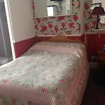 Acara House 3*