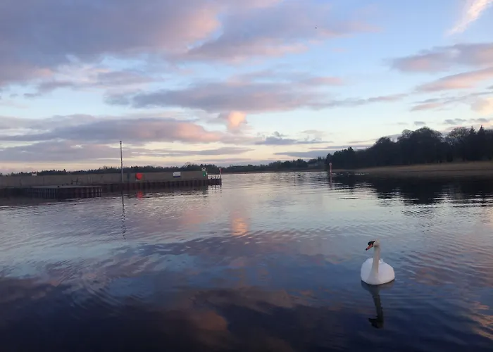 ベッド・アンド・ブレックファスト アカラハウスb&b