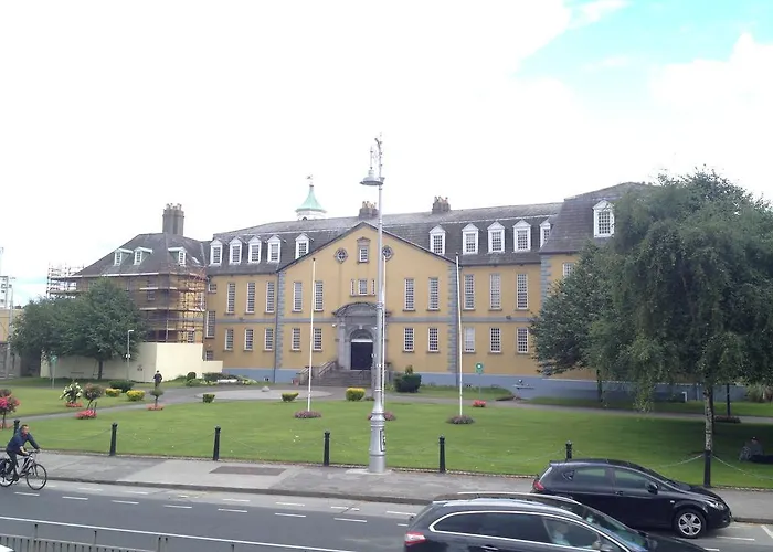 アカラハウスb&b